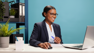 Read more about the article How to Write a Cover Letter: 7 Simple Steps (+ Examples)